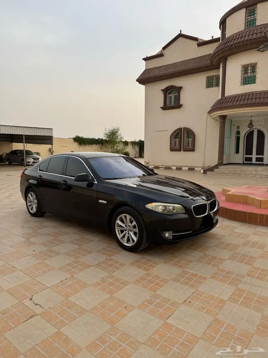 بي ام دبليو 520 0