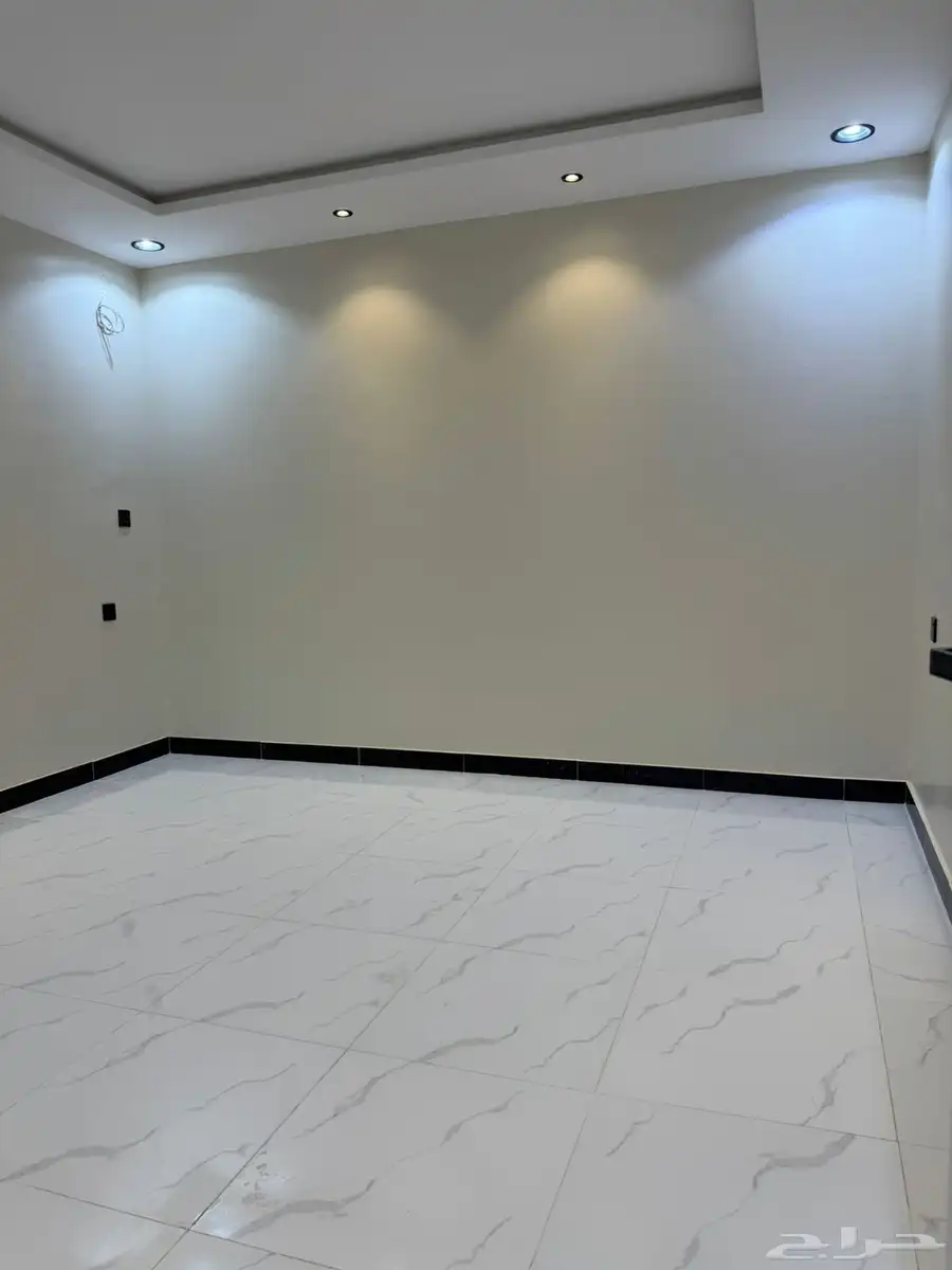 شقق جديده مودرن داخل عماره سكنيه الحمرا 4