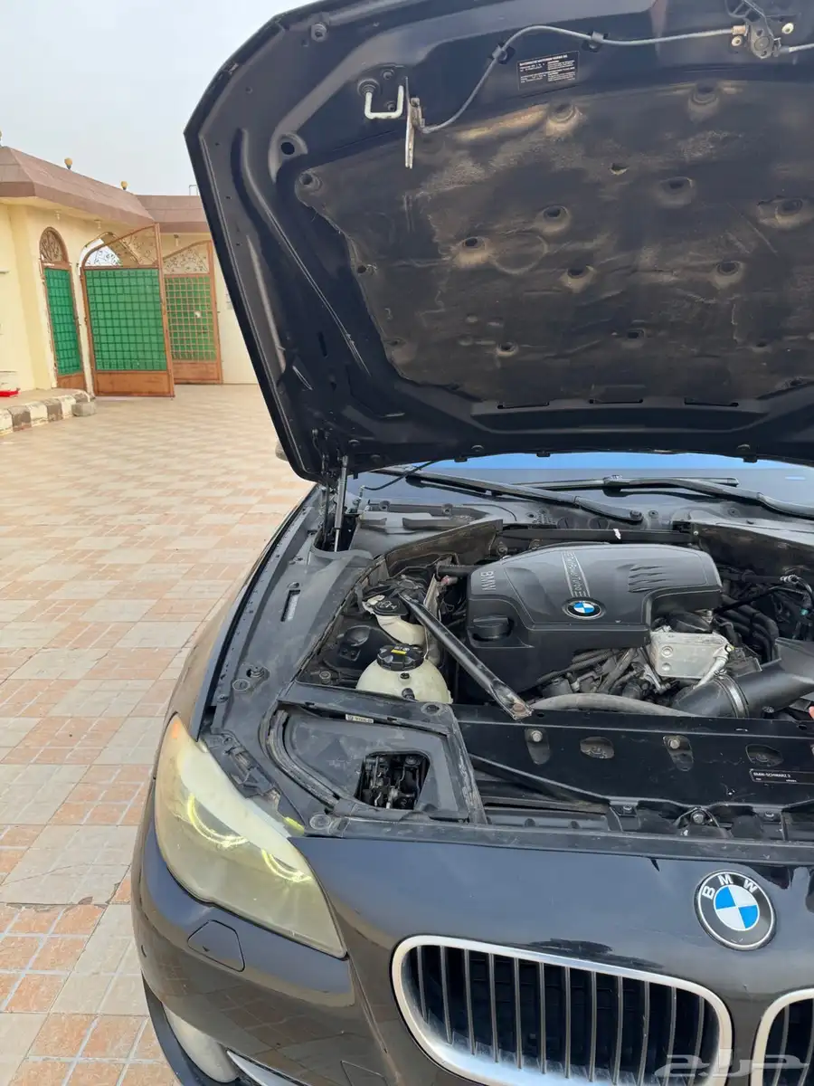 بي ام دبليو 520 3