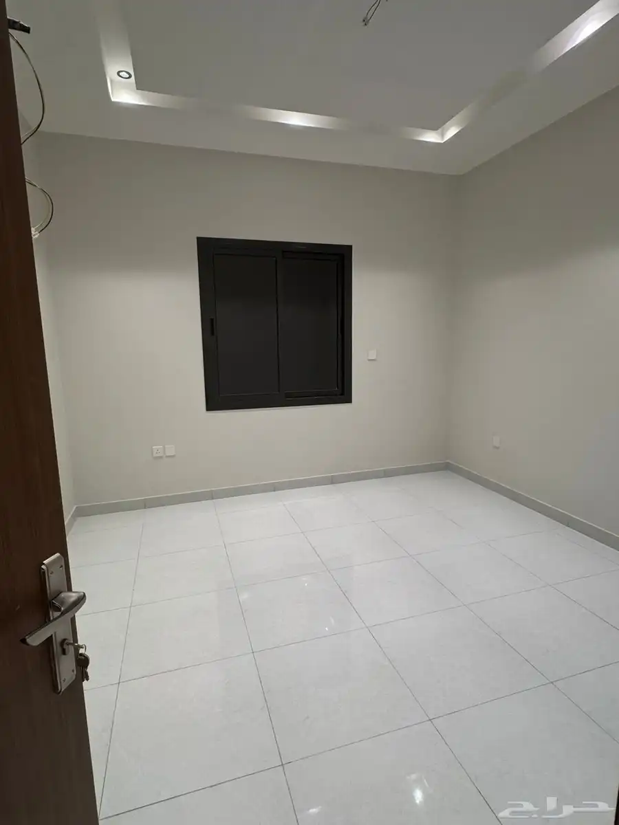 شقة جديدة للإيجار 6