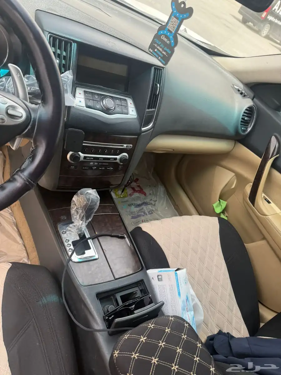 Nissan maxima 2010 automatic 1