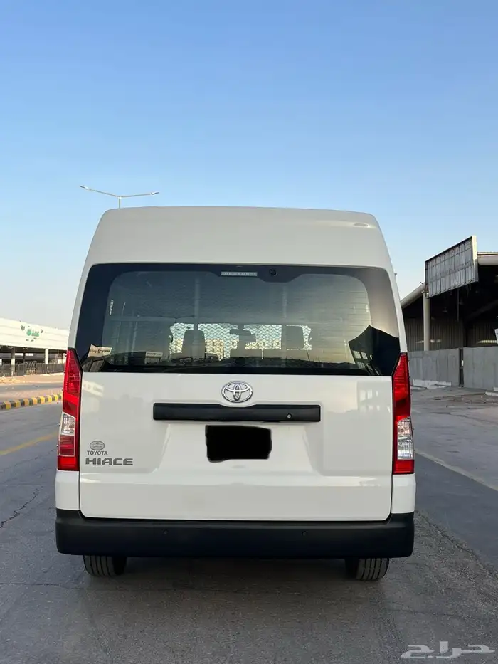 تويوتا باص هايس بضاعه 2023 سقف عالي ديزل 5