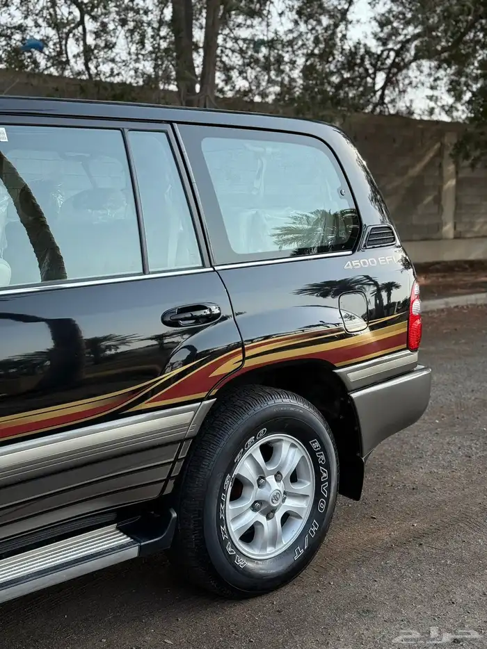 جيب لاندكروزر GXR 2004 فل كامل 0