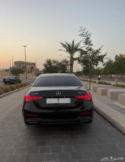 للبيع مرسيدس Mercedes C300 2023   وارد امريكا   ممشى قليل 1
