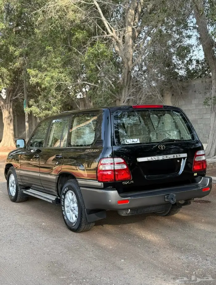 جيب لاندكروزر GXR 2004 فل كامل 5
