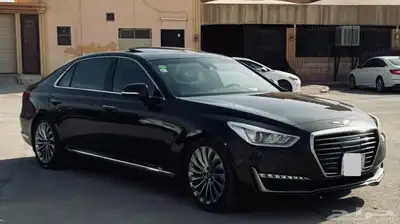 جينسس G90 2017 1
