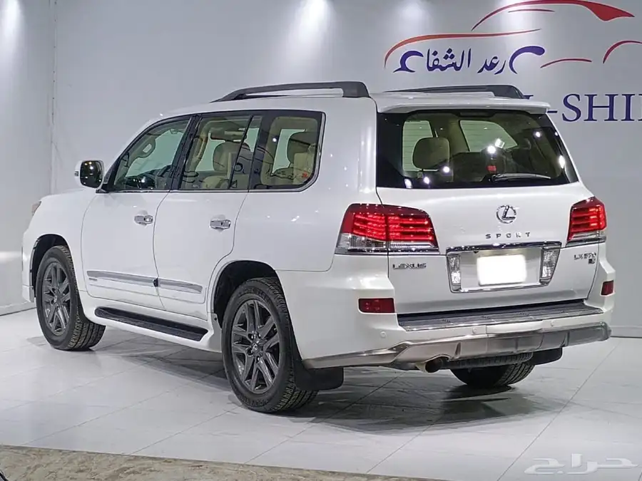 لكزس LX570 2015 sport سعودي 6