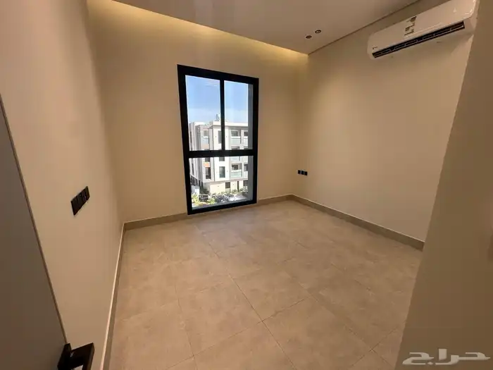 شقه دورين 0