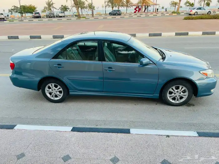 كامري 2004 LE 5