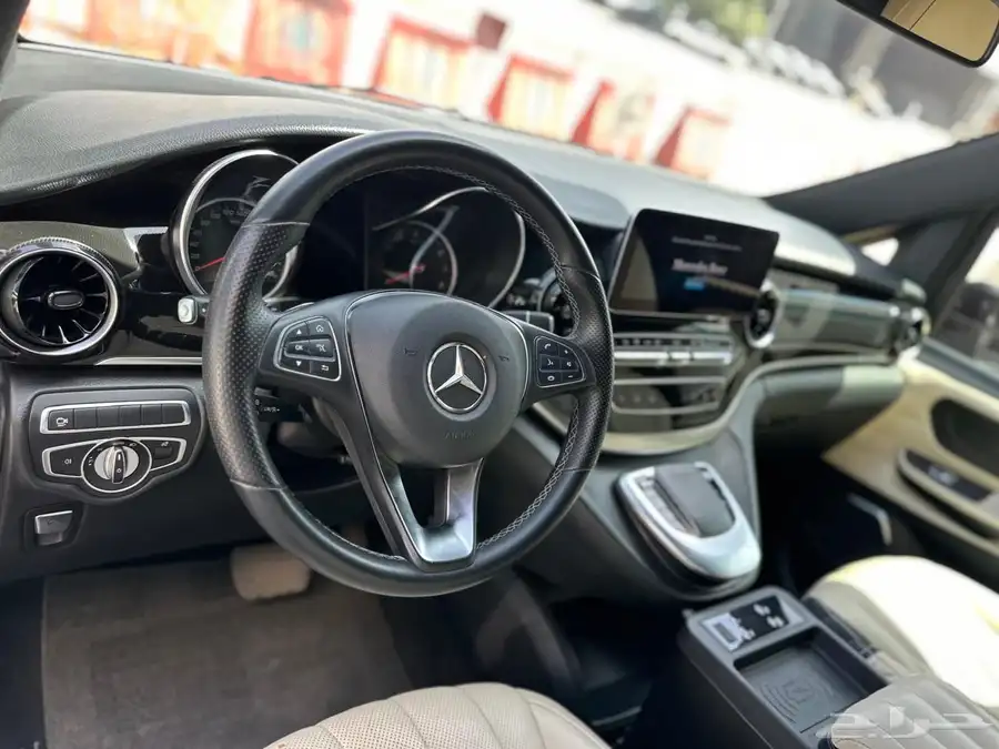 مرسيدس V250 8