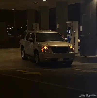 جمس يوكن لون فضي سلفر 6