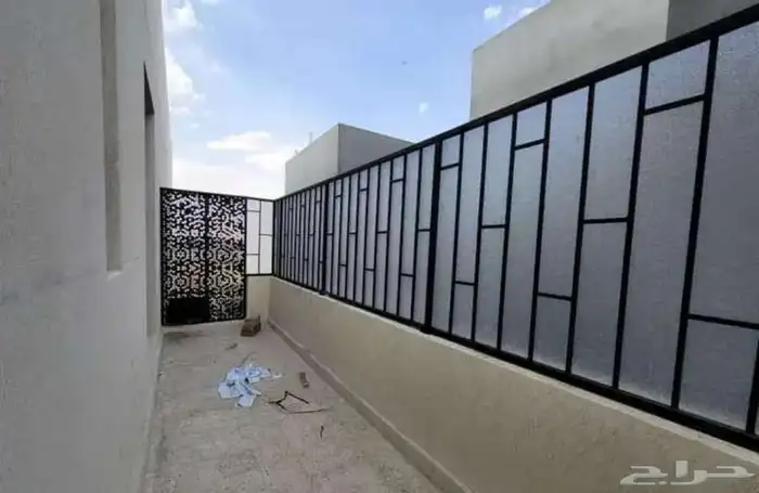 مظلات بديل خشب   سواتر حديد 7