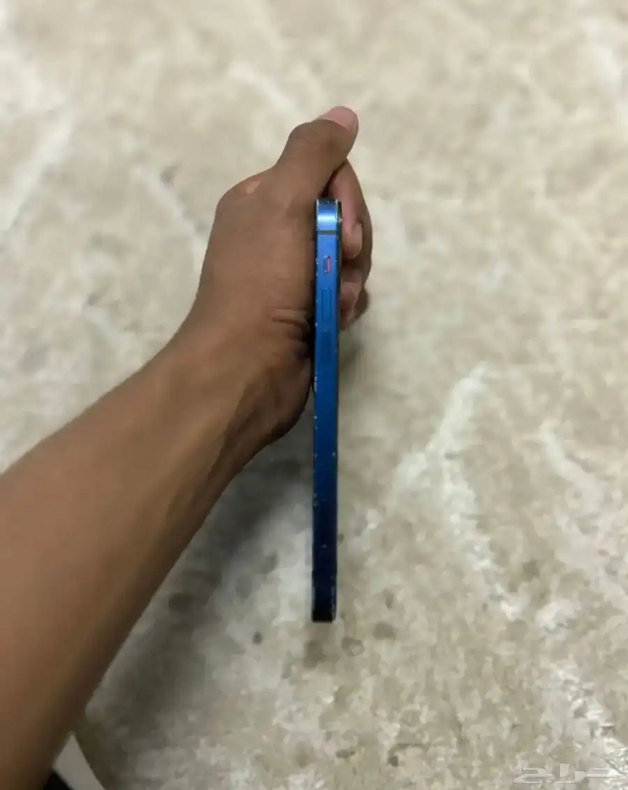 ايفون 12 4