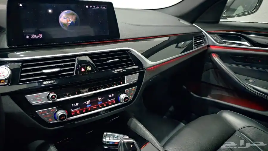 بي ام دبليو 520d 2020 ديزل 12