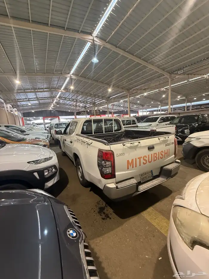 موتسبيشي L200 نظيف جدا ديزل 2020 وكاله السعر 45 الف 4