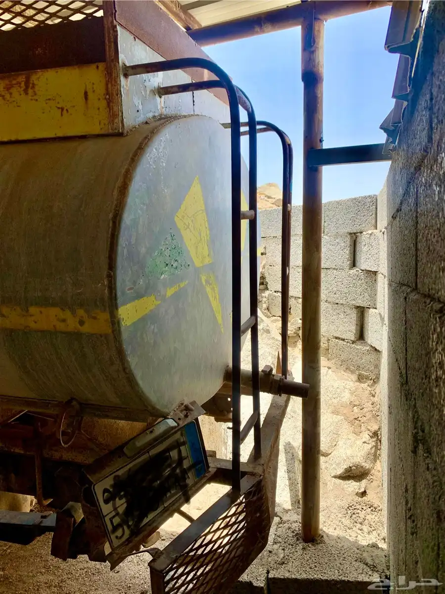 وايت ديهاتسو 82 2
