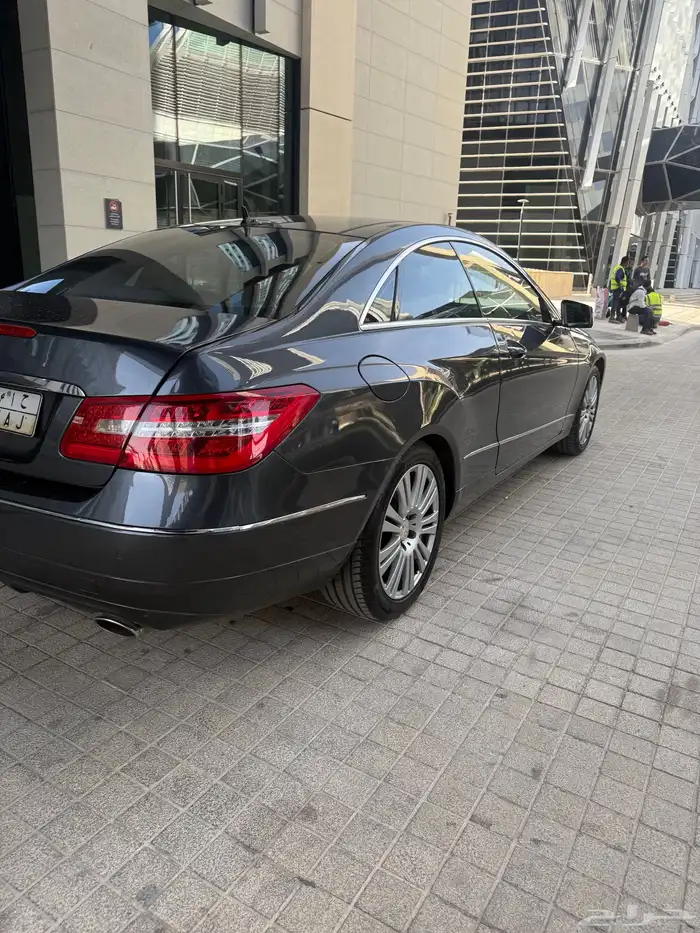 مرسيدس E300 كوب قمة النظافة 40
