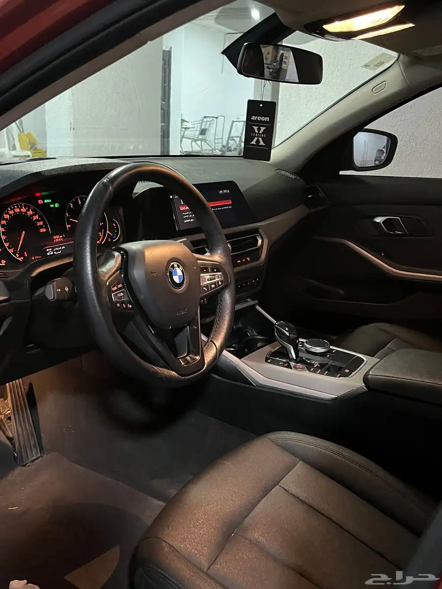 ب اي ام دبيلو 320i 2021 4