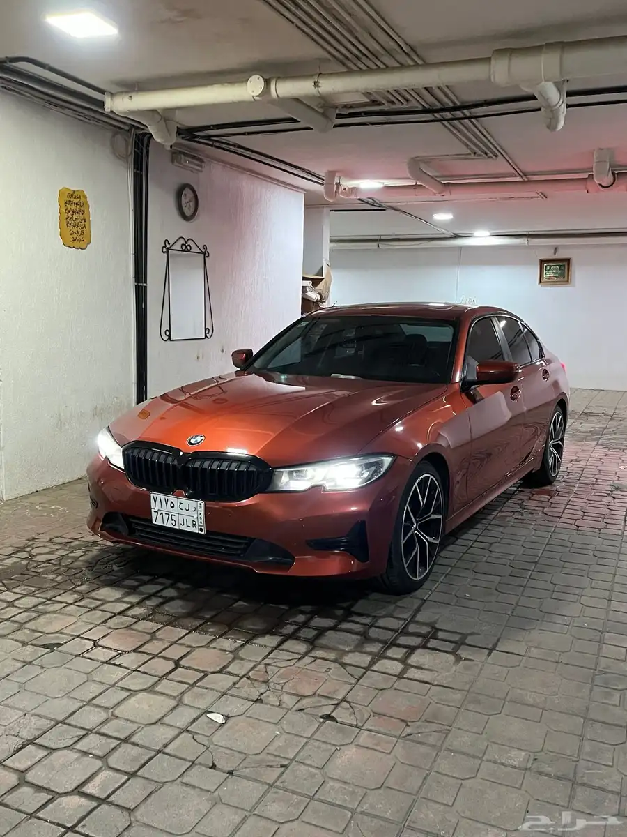 ب اي ام دبيلو 320i 2021 1