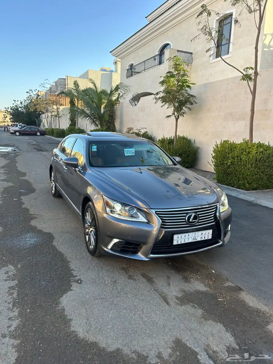 لكزس 460 لارج 2014   عداد 150 الف 4