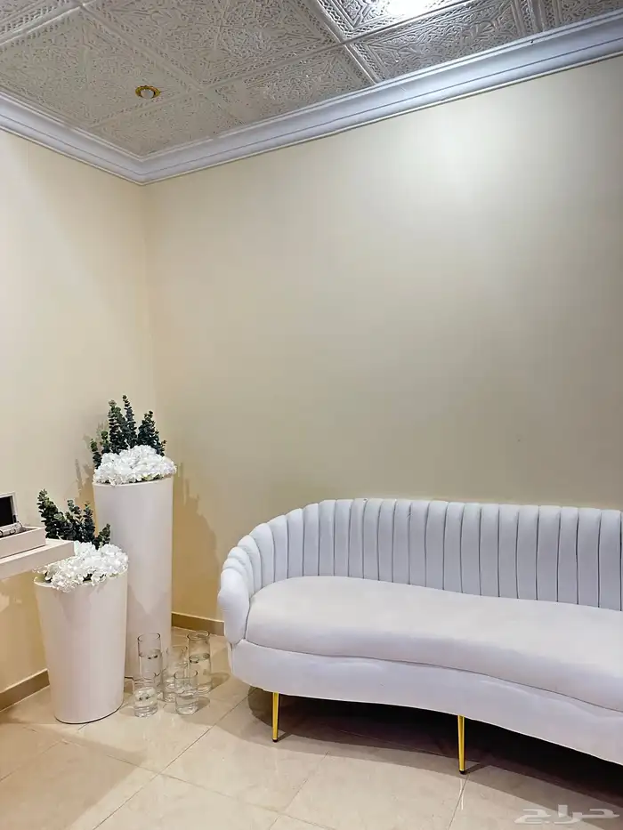 للبيع طاولات وكرسي كوشه 2