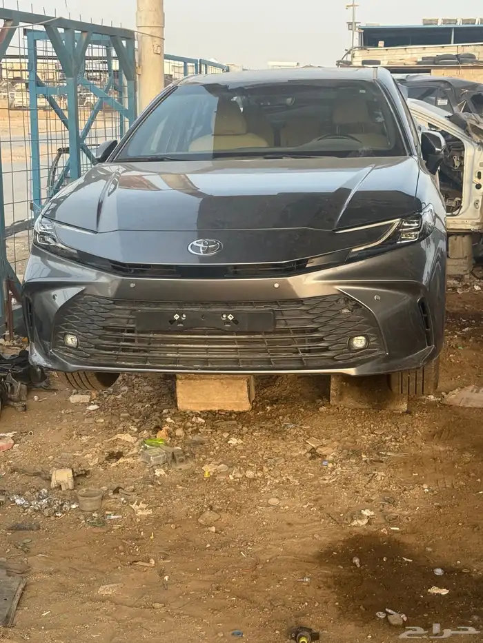 تشليح كامري بنزين 2025 قطع غيار 1