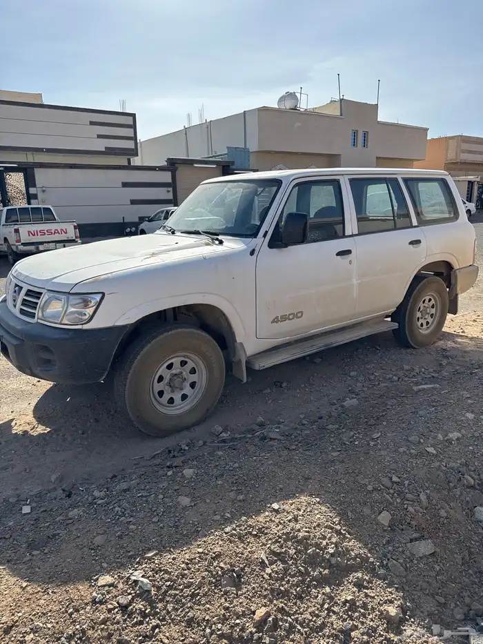 جيب باترول 2002 نضيف 3