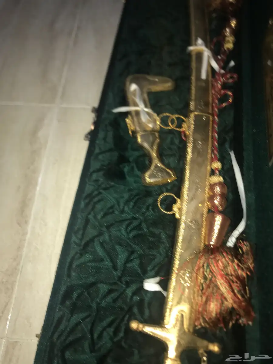 سيف وخنجر هدايا للمناسبات للبيع 0