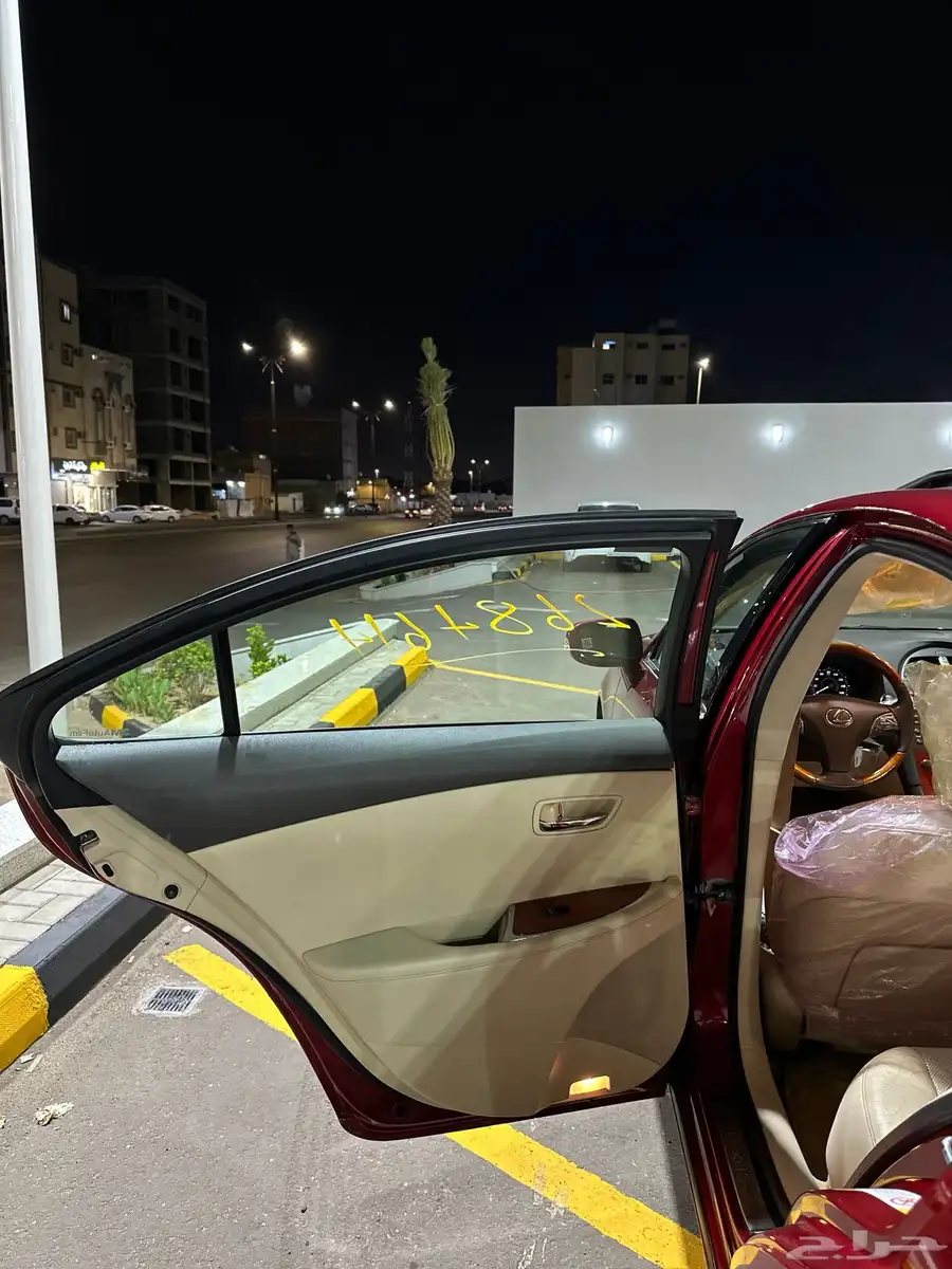 لكزس es 350 2010 ( شد بلد ) 34