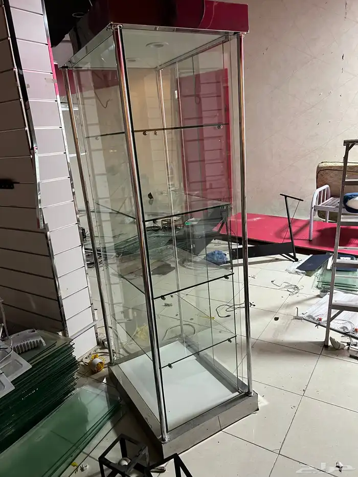 واجهة عرض زجاج 4 اتجاهات 1