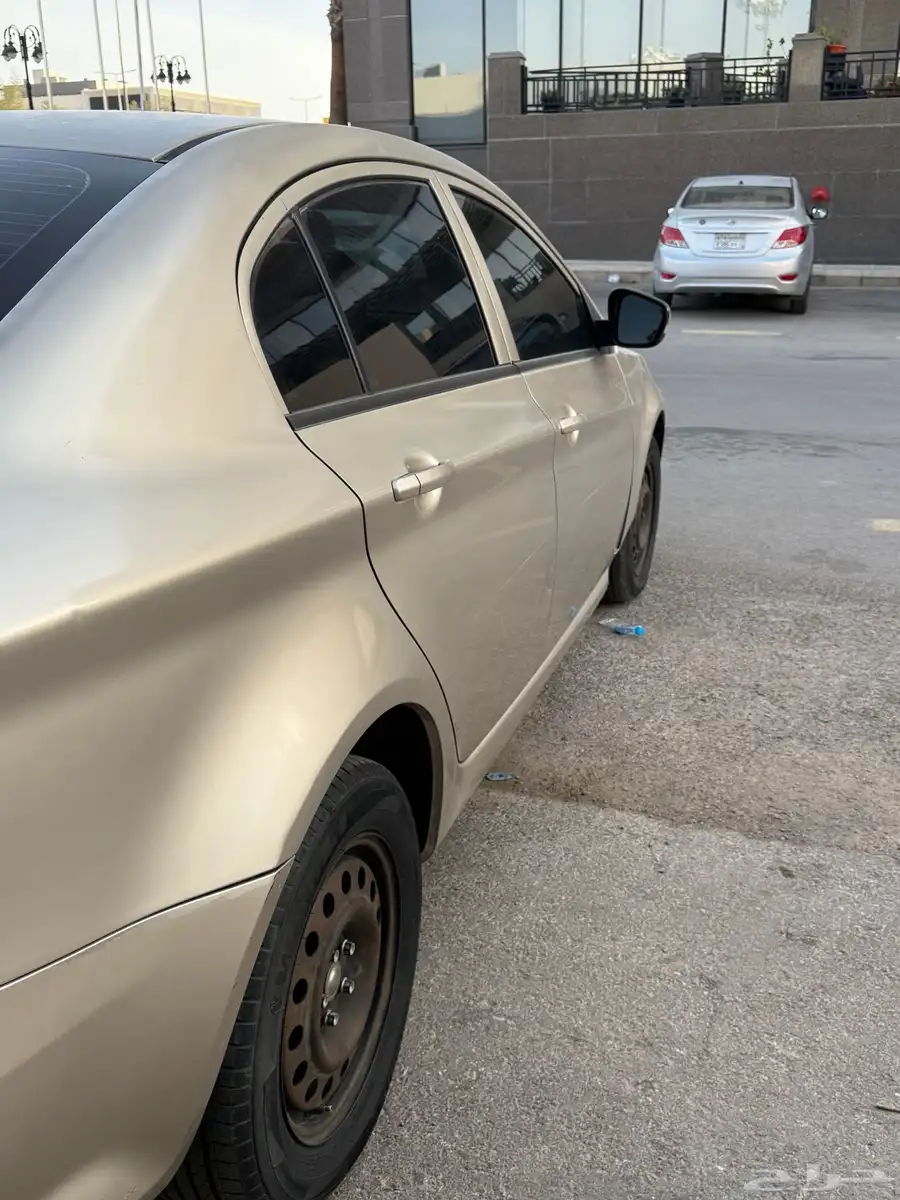 للبيع ام جي (MG) 350s موديل 2015 7