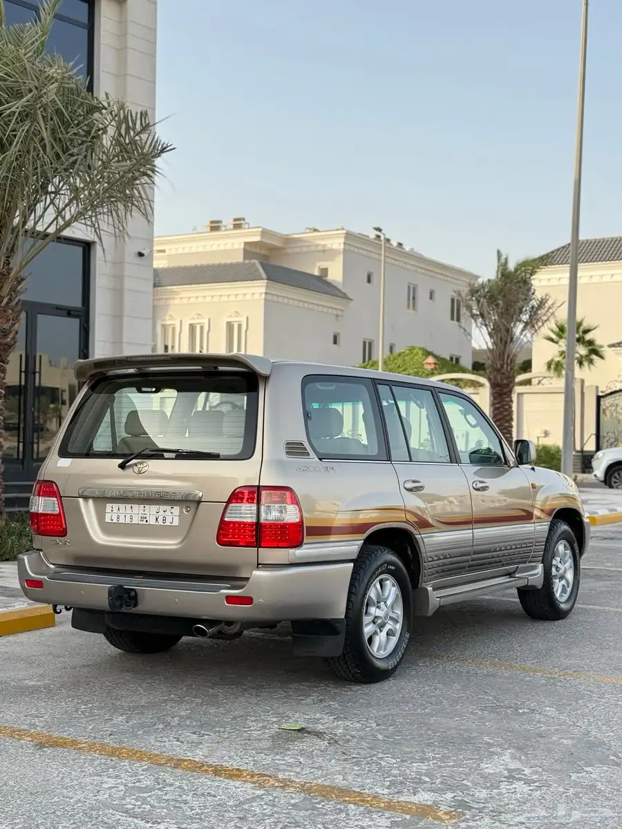 لاندكروزر GXR - 2005 قير عادي وكالة 6