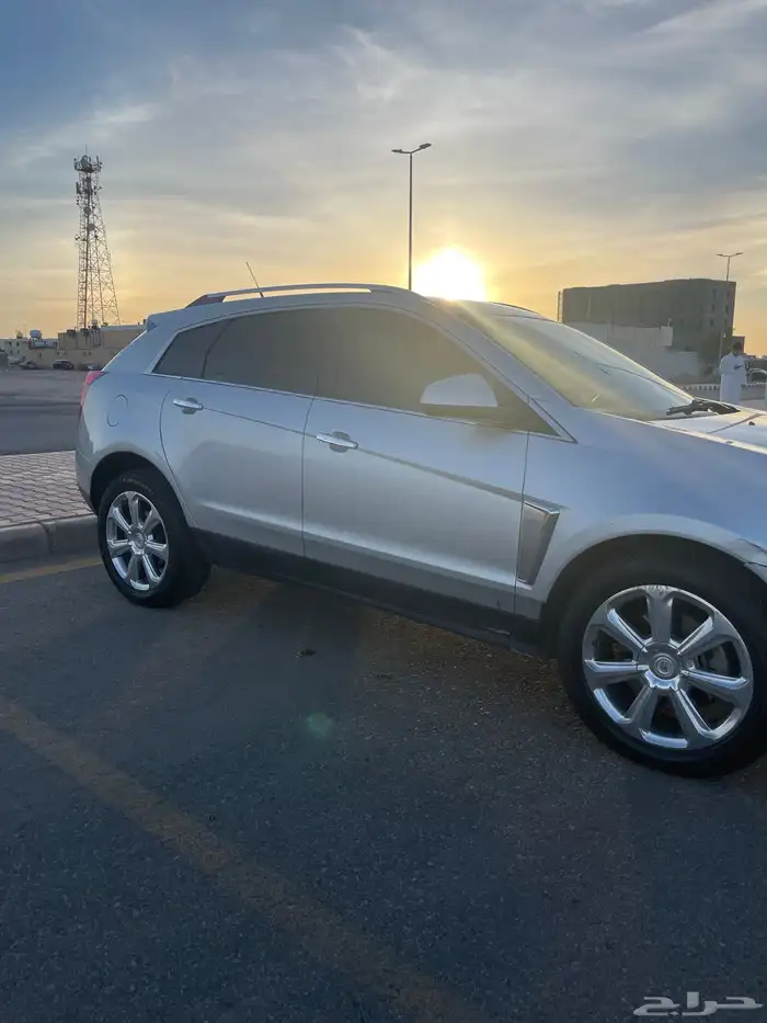 جيب كاديلاك srx 2014 للبيع 0
