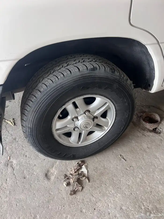 كفرات دنلوب 16 مع جنوط لكزس 3
