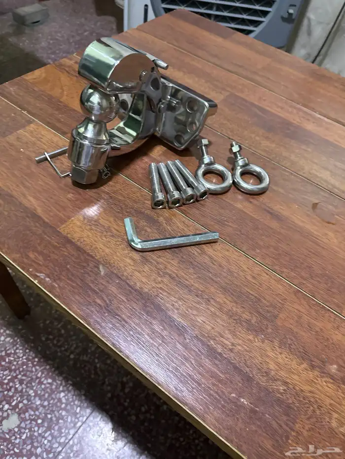 هوك خلفي فخم للجيوب طلبته لجيب تانك 500 صار ما يركب إلا على 1