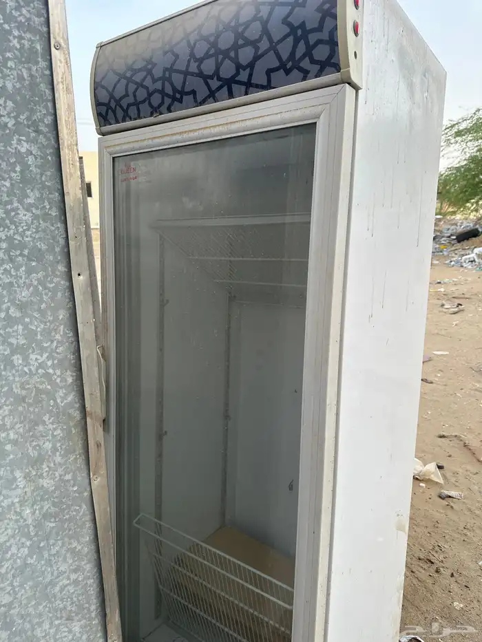 طاولات استيل وثلاجات مستعملة 3