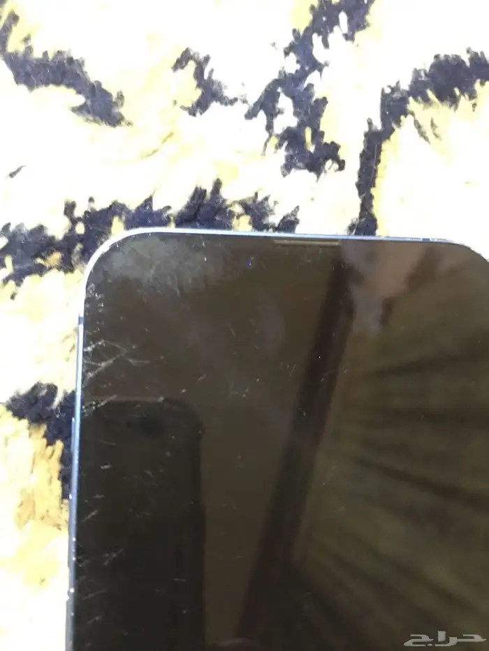 ايفون 13 مافيه شي بس خدوش مثل موضح بالصوره بطاريه 75 4