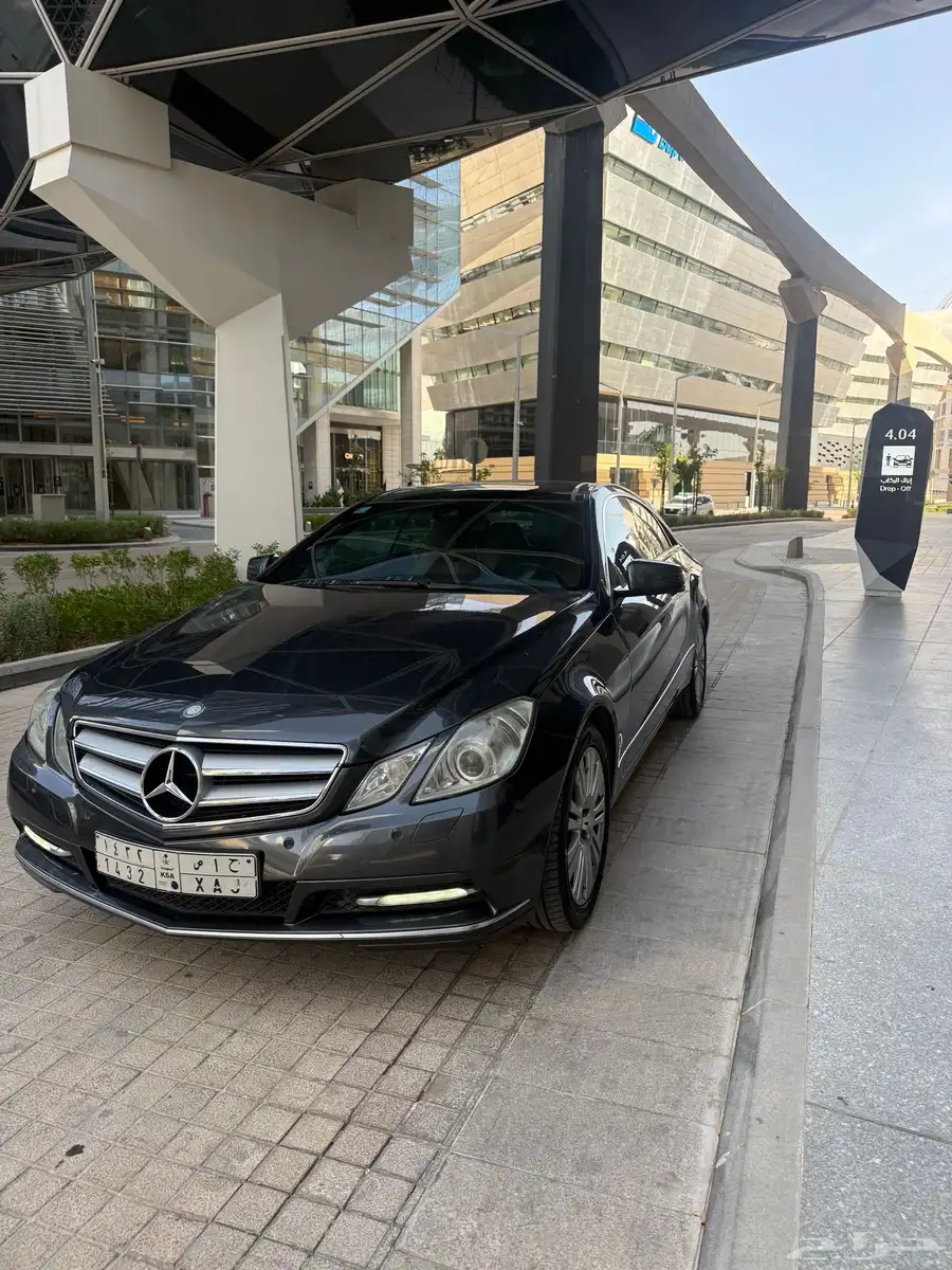 مرسيدس E300 كوب قمة النظافة 42
