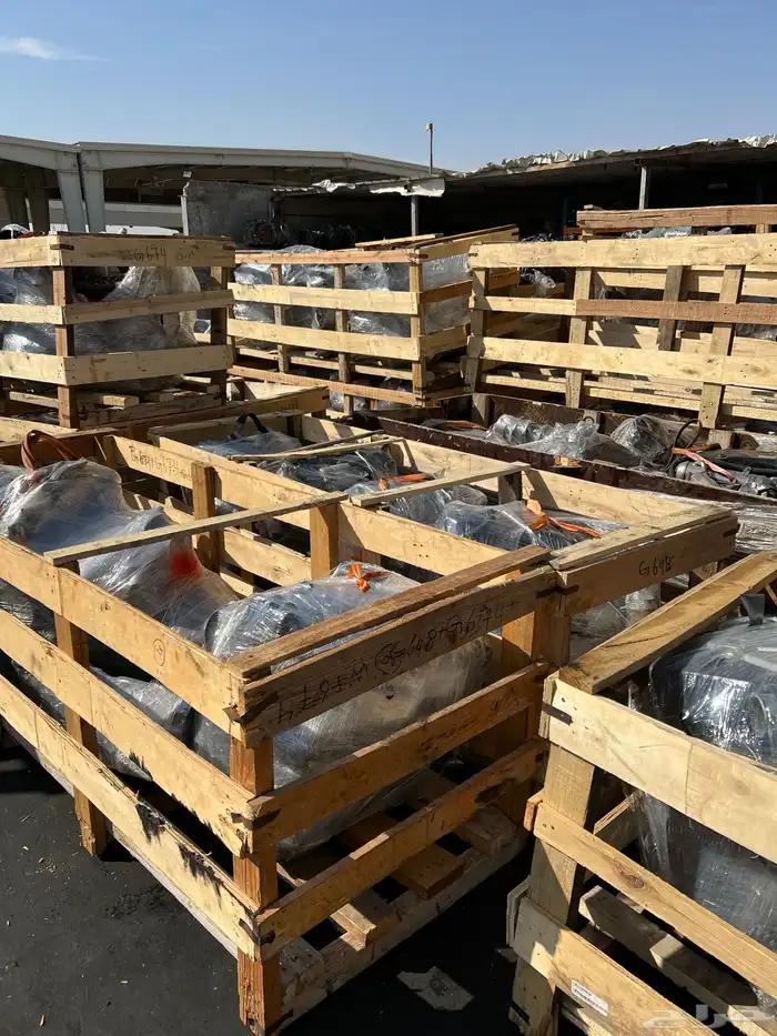 مكينة سكويا لاندكروزر ب 6500 ريال يشمل التركيب 0