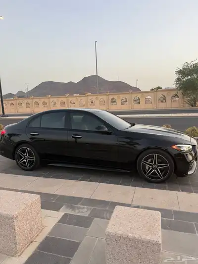 للبيع مرسيدس Mercedes C300 2023   وارد امريكا   ممشى قليل 2