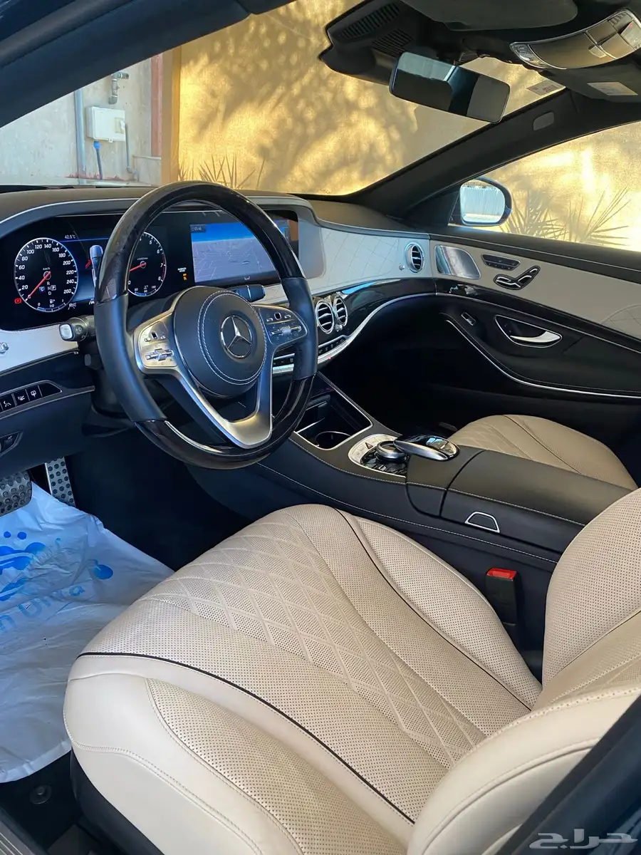 مرسيدس S560 موديل 2020 فلل كامل وارد الجفالي 20
