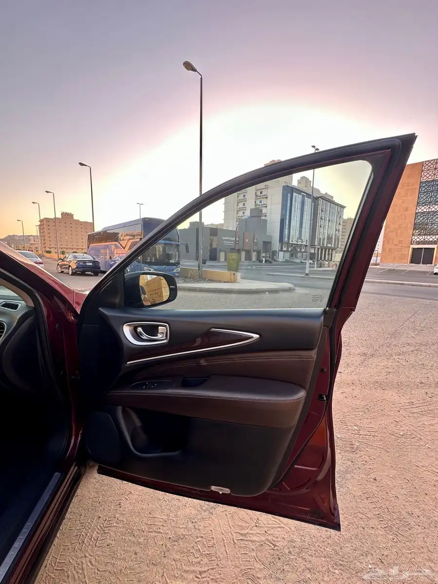 انفنتي QX60 2019 18
