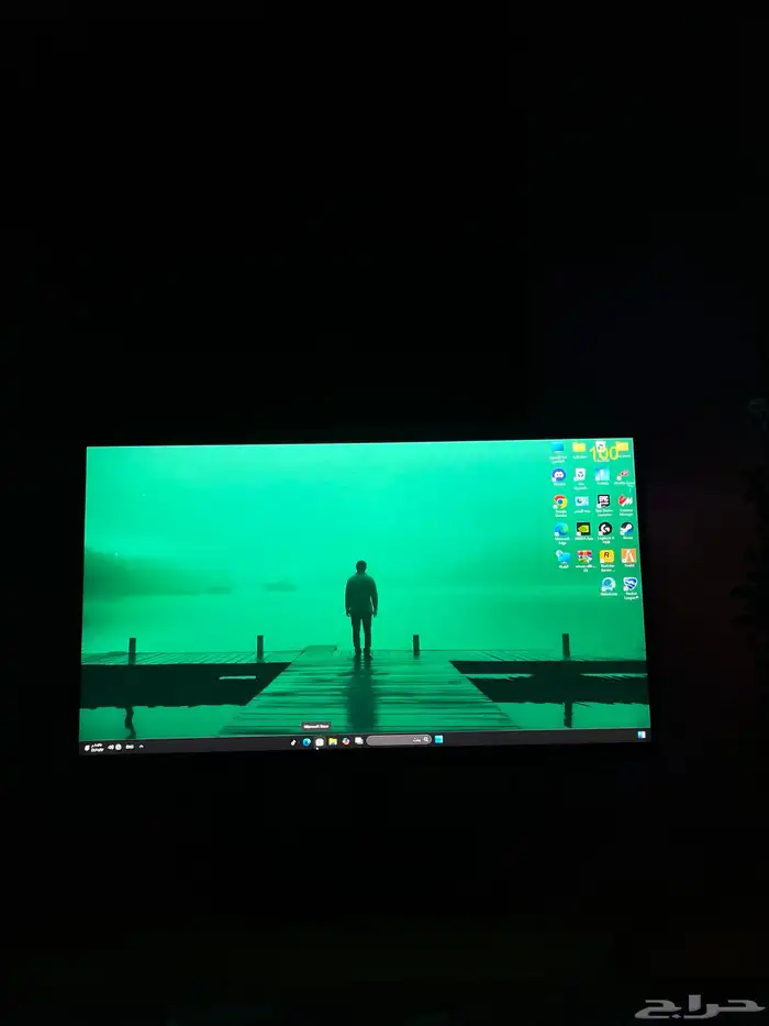 بي سي مع شاشة قيمنق للبيع 2