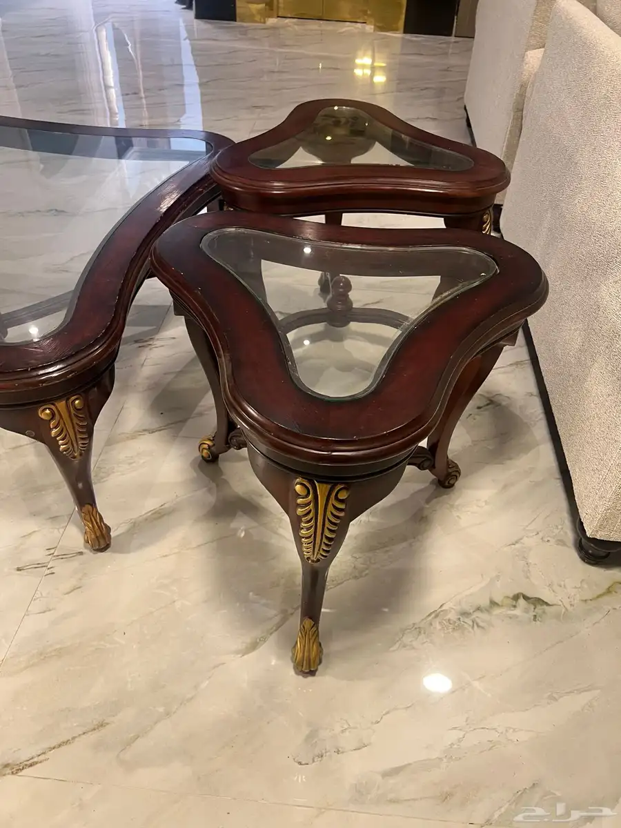 طاولات تقديم 4