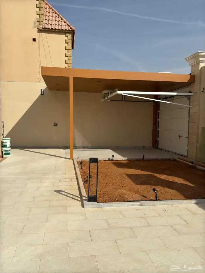 مظلات بديل خشب   سواتر حديد 20