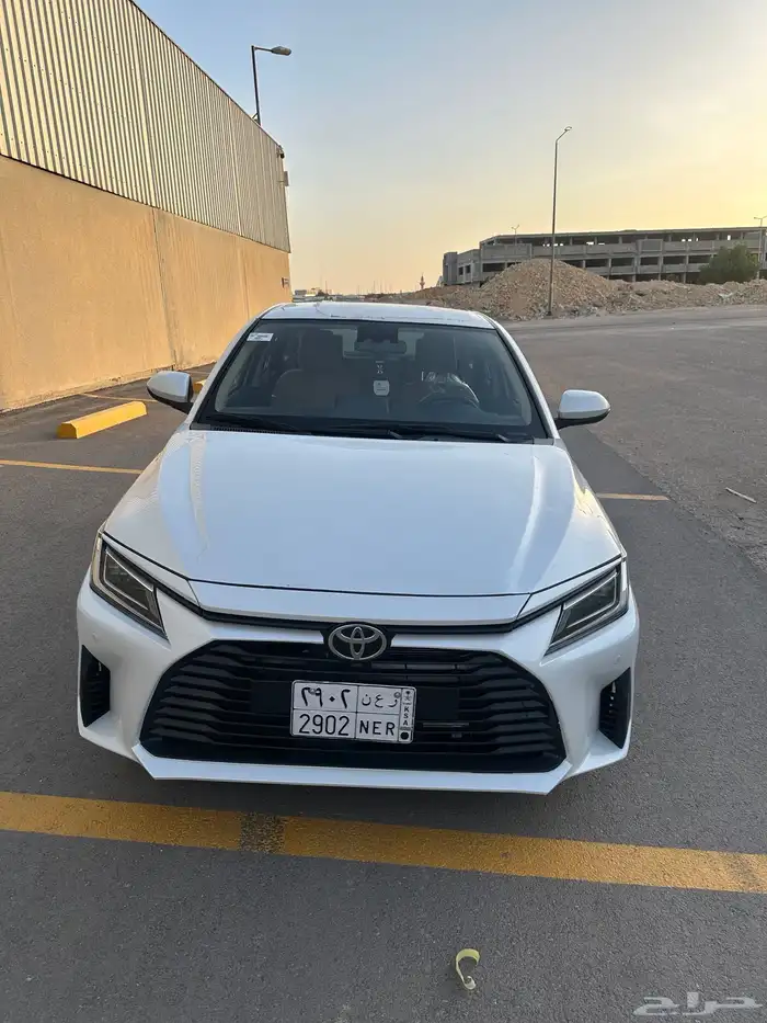 يارس 2024 نص فل للبيع 0