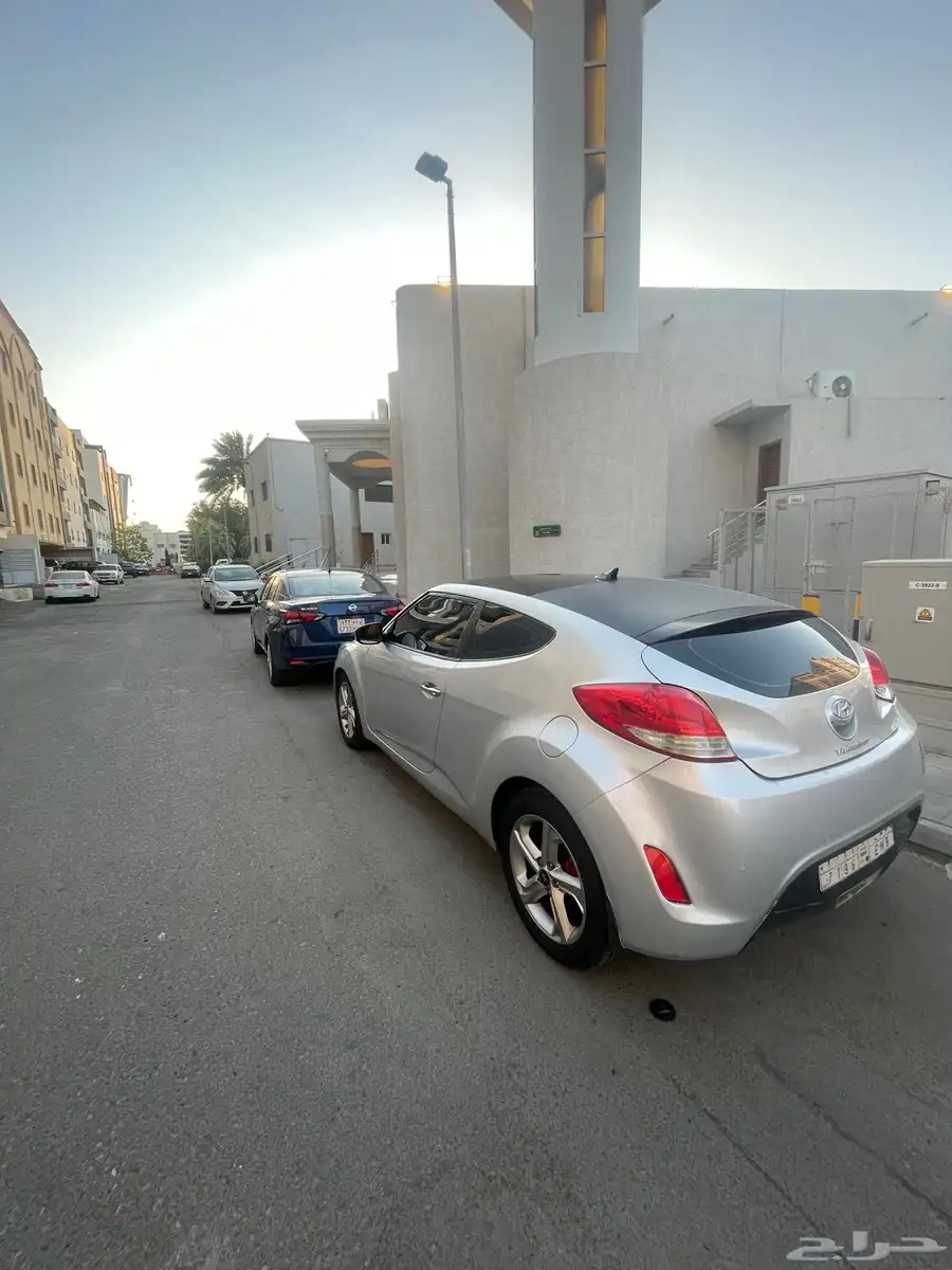 هيونداي فيلوستر للبيع المستعجل 3