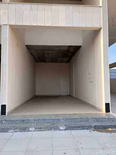 للايجار محلات و ميزان مستودع 8