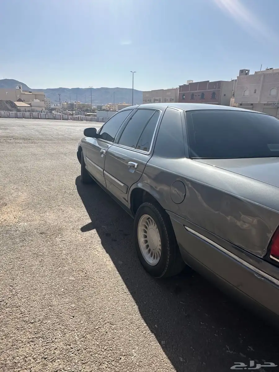 فورد ماركيز 1999 نضيف 5