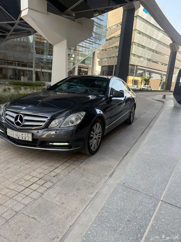مرسيدس E300 كوب قمة النظافة 41